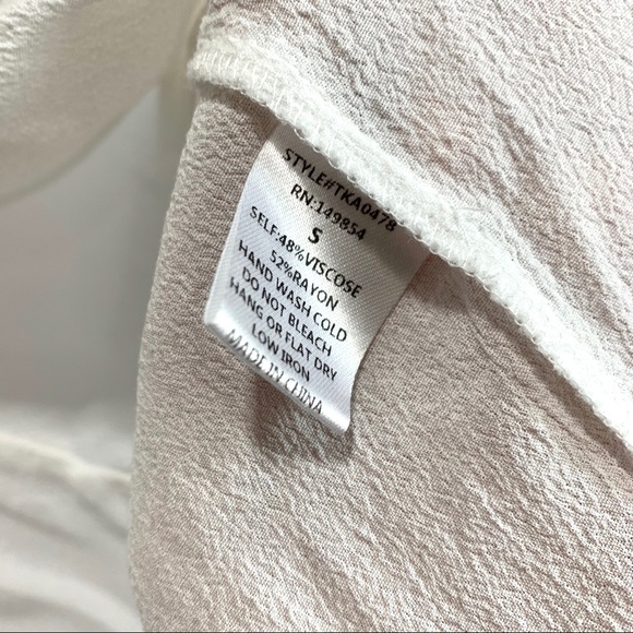 Bellsleeve top - Picture 8 of 8